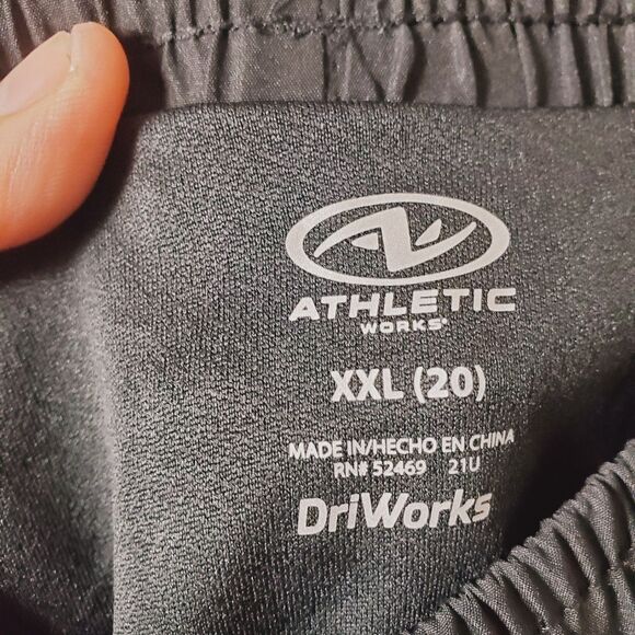Athletic Works Solid Core Run Shorts Size XXL (20) - Picture 7 of 9